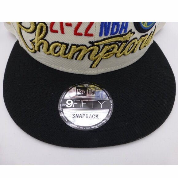 Golden State Warriors New Era 2022 NBA Champions Locker Room Snapback Hat - Picture 15 of 15